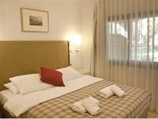 Kibbutz Country Lodging Kalia Екстериор снимка